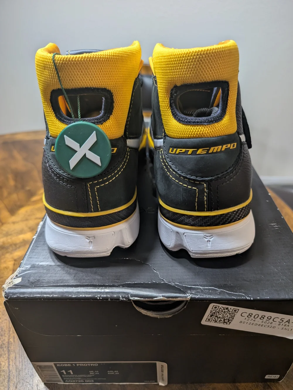 Nike performance basketball